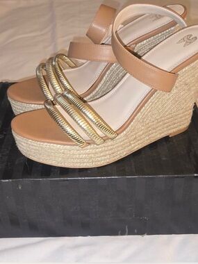 Victoria’s Secret- Wedge Espadrille Sandals in Tan with Gold Accent - BRAND NEW